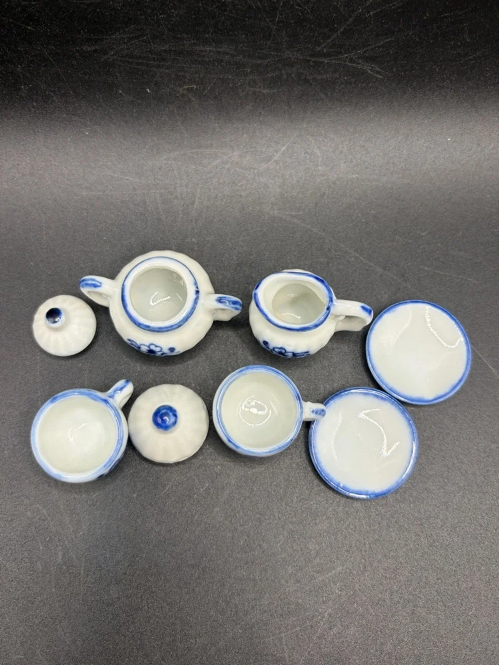 Vintage Miniature Mini Dollhouse Blue  White Porcelain Tea Set Accessories Cups+